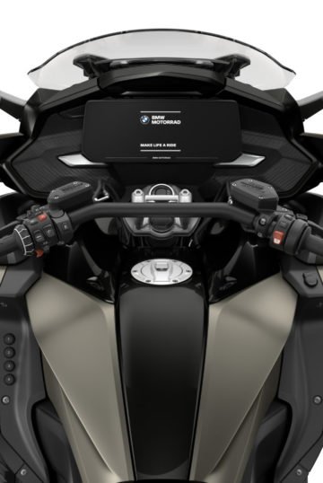 P90440713_highRes_bmw-k-1600-b-10-2021
